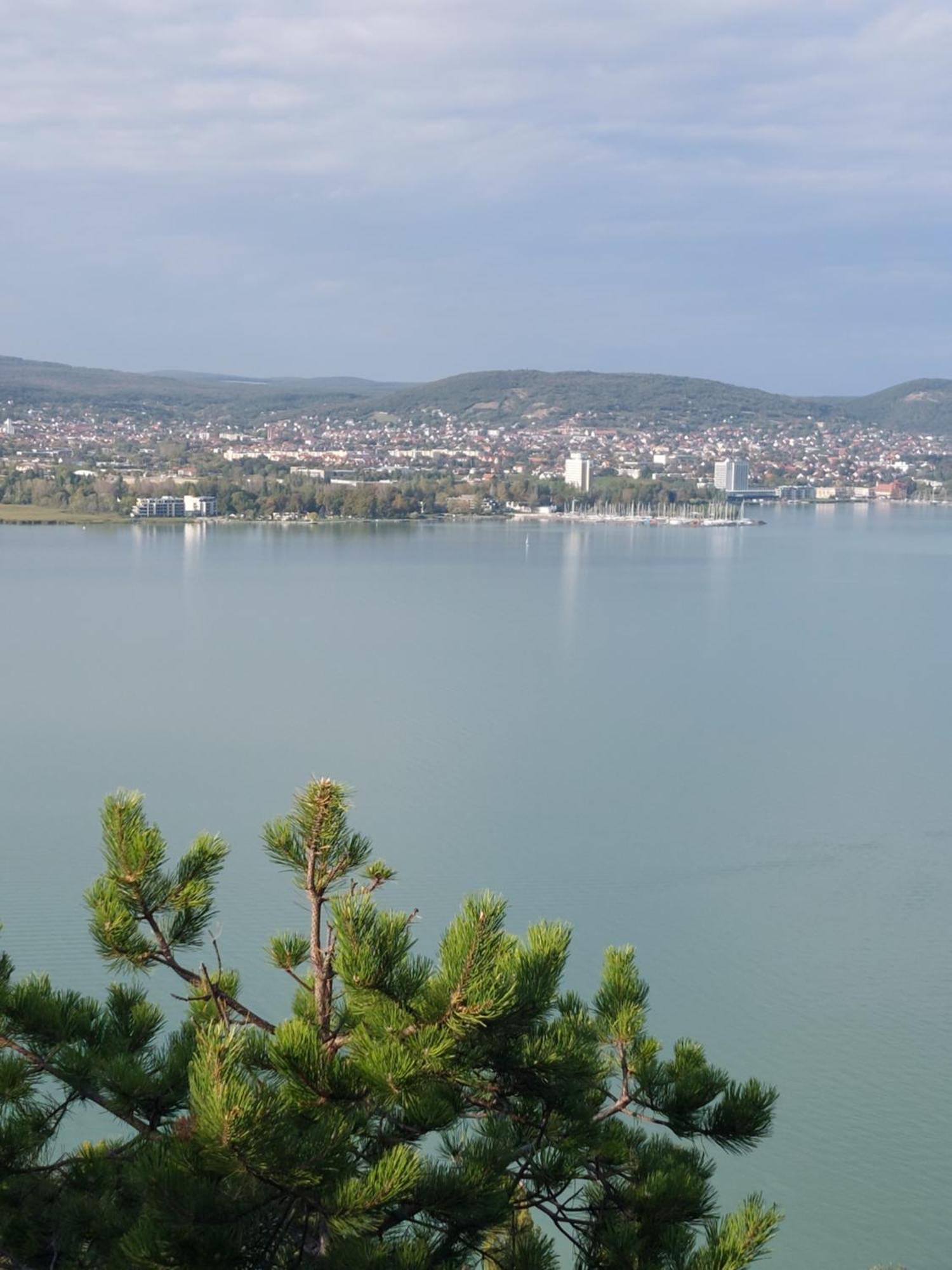 Babamúzeum 4 fős apartman Tihany Exterior foto