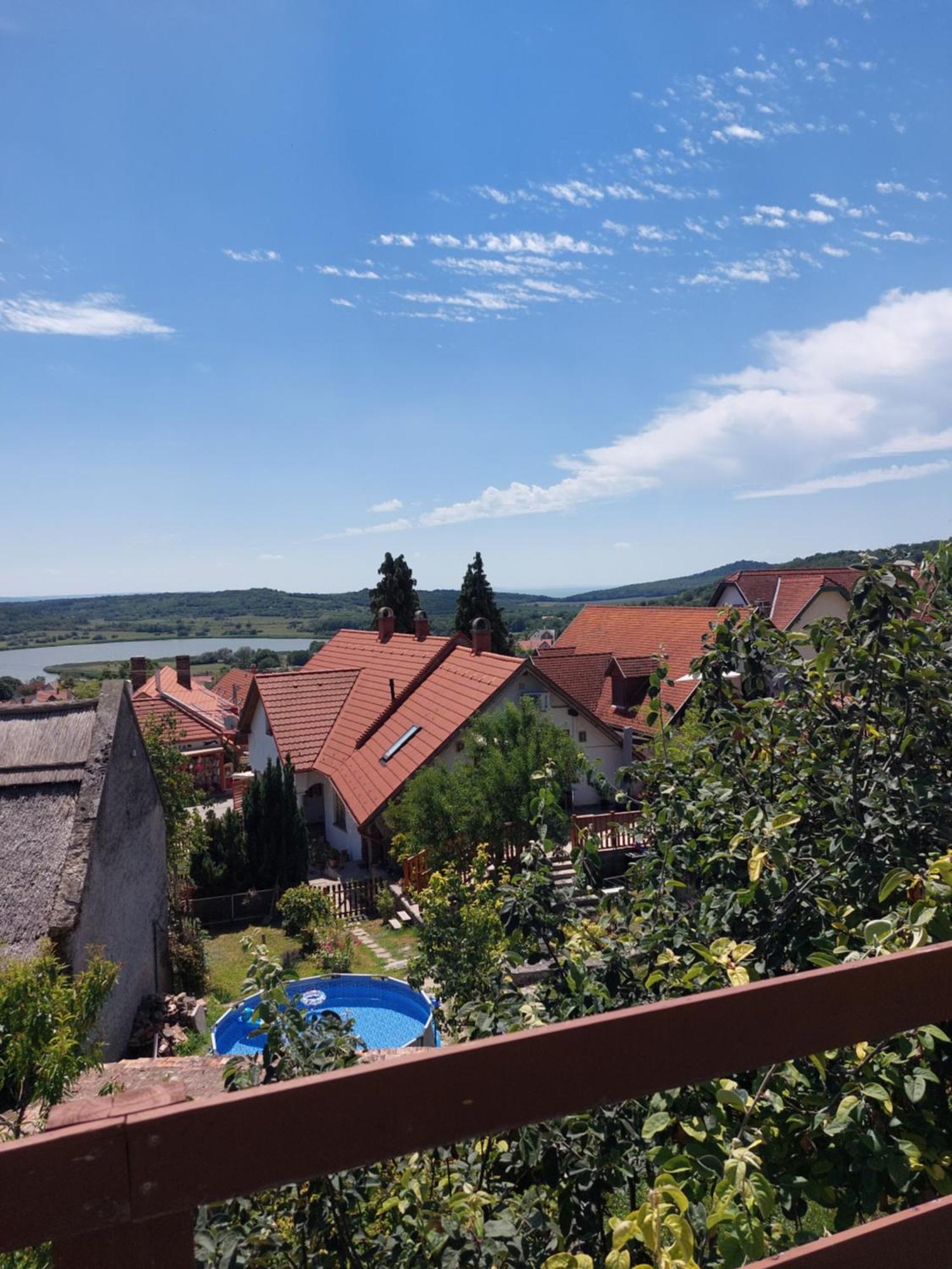 Babamúzeum 4 fős apartman Tihany Exterior foto